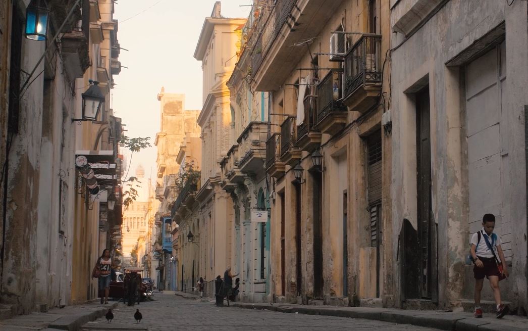 A Day In Havana Travel Film By Julio Palacio (2019)