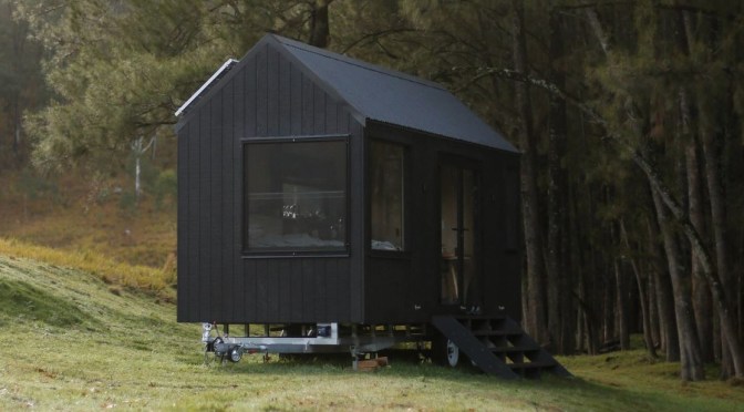 Future Of Homebuilding: Off-Grid Eco House For Summer Trips From Fresh Prince Design In Australia
