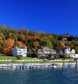 Mackinac-Island-Fall-Colors