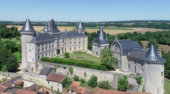 Top French Estate Tours: ‘Rochefoucauld Castle’ In Charente River Valley