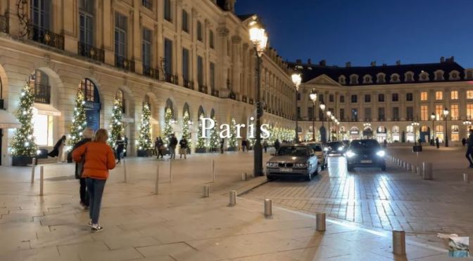 Walking Tours: Christmas Season In Paris, France