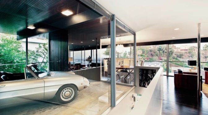 Tours: ‘Lew House’ – A 1958 Mid-Century Modern In Los Angeles By Architect Richard Neutra (Video)