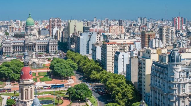 Walks: ‘Buenos Aires – Argentina’ (4K Video)
