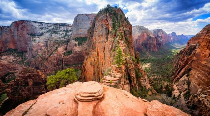 Views: Zion National Park, Southwestern Utah (4K)
