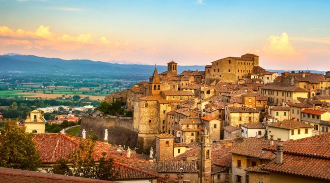 Walking Tour: Anghiari – Northern Italy (4K Video)