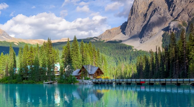 Wilderness: Emerald Lake, Yoho National Park In British Columbia, Canada