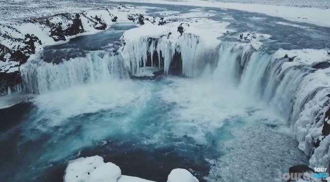 Travel Views: The Top 25  Natural Wonders (Video)