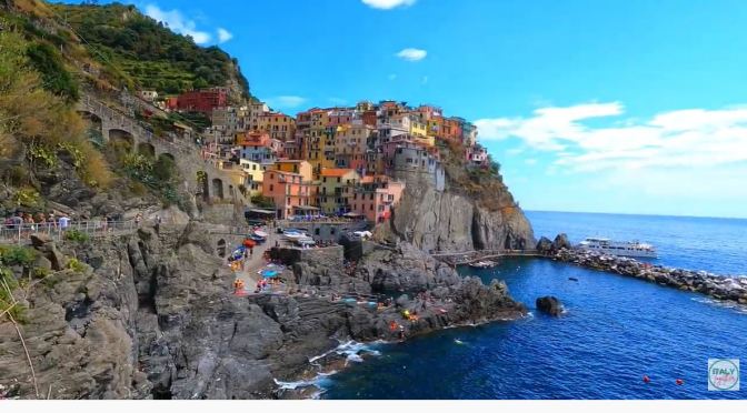 Walking Tour: Manarola – Cinque Terre, Italy (4K)