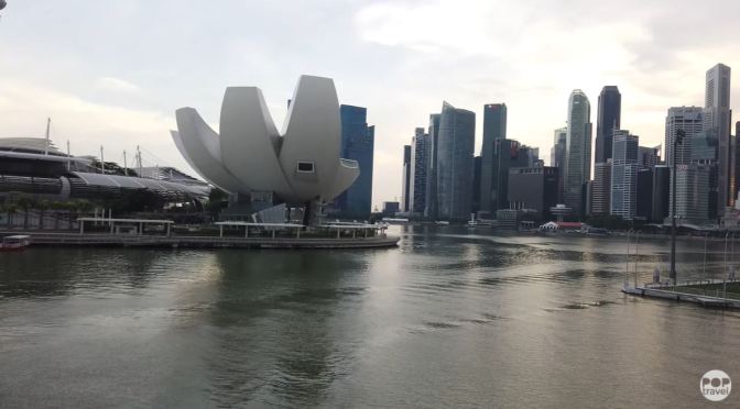 Walks: Gardens By The Bay, Singapore (4K Video)