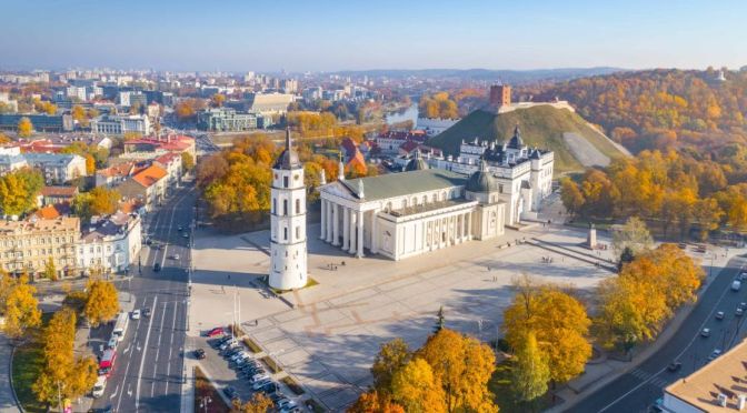 Baltic City Walks: Vilnius – Capital Of Lithuania (4K)