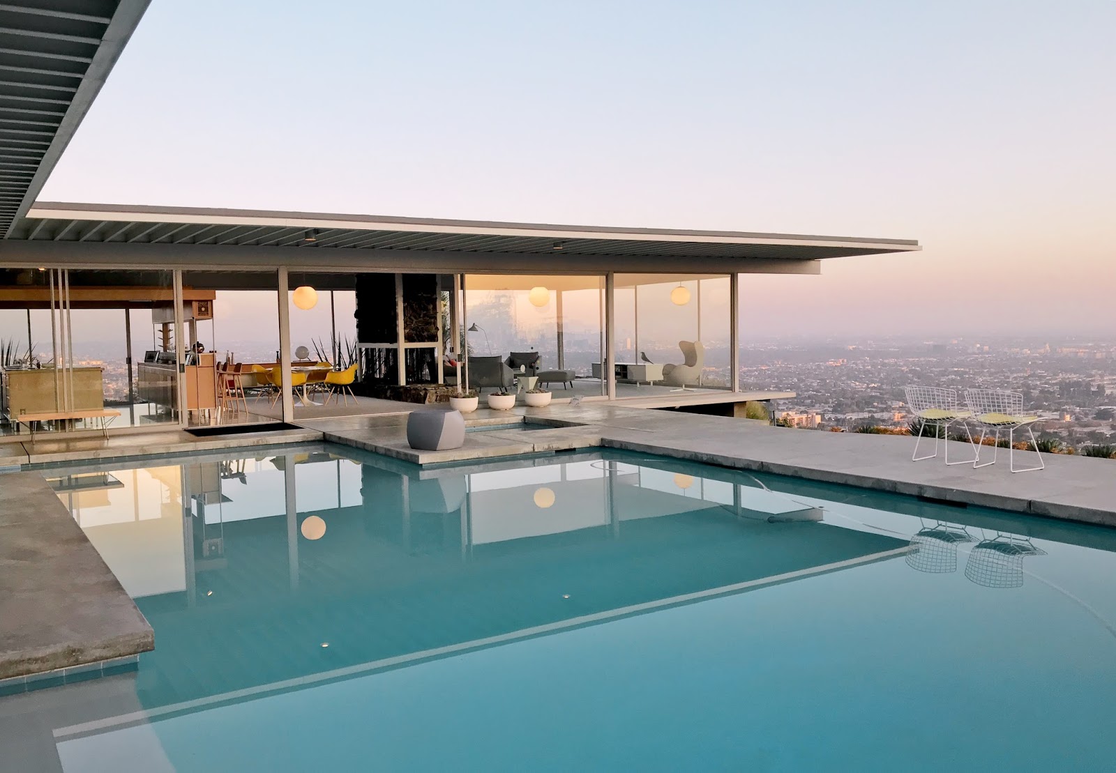 LA's Iconic Stahl House (Case Study House #22) | Rue Margaux