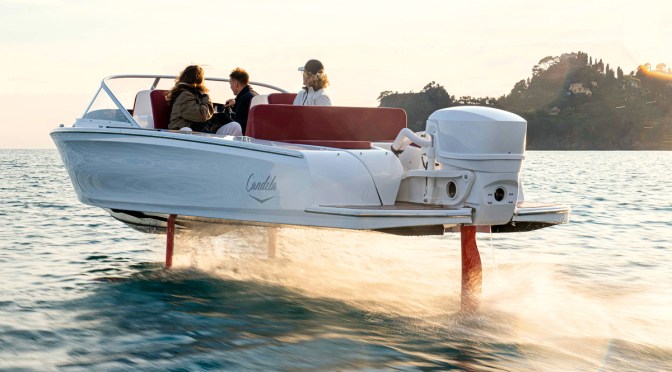 Views: Candela C7 – The World’s First Electric Hydrofoil Boat (Video)