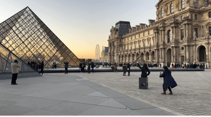 Paris Walks: Right Bank Of Seine To The Louvre (4K)