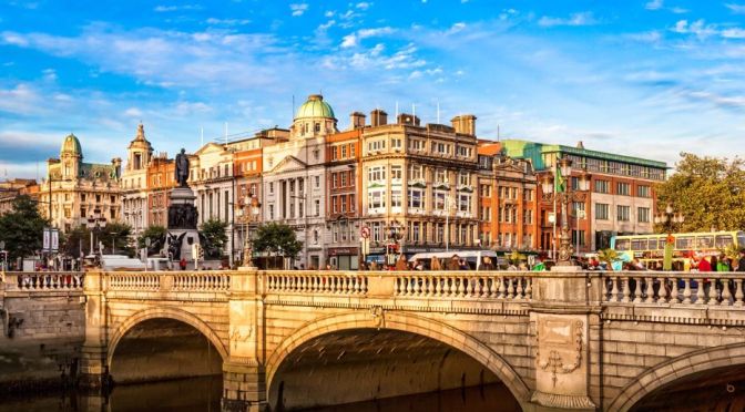Walking Tour: Dublin – Capital Of Ireland (4K)
