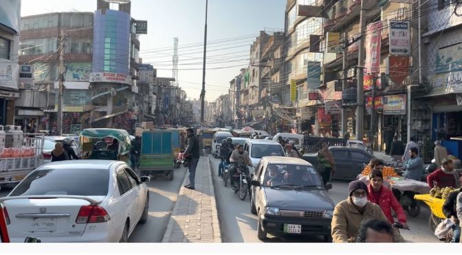 Walking Tour: Rawalpindi In Northern Pakistan (4K)