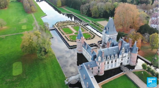 Historic French Views: Château de Maintenon