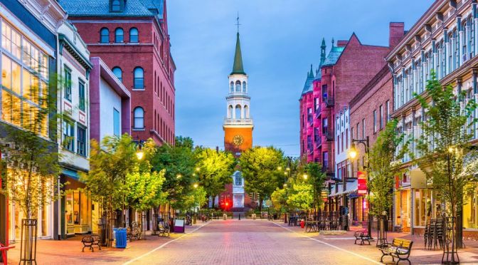 Walks: Church Street In Burlington, Vermont (4K)