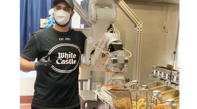 Technology: Will Robots Replace Food Workers?