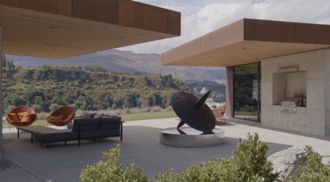 New Zealand Home Tours: Pouaka Waikura – Modern Farmhouse Architecture