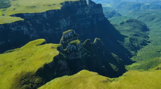 Travel Guides: Top Ten Places To Visit In Brazil