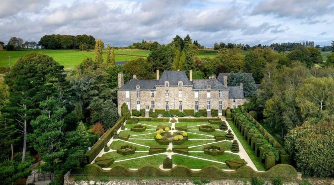 Tours: Inside France’s Most Beautiful Gardens