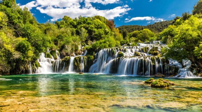 Views: Krka Waterfalls In Southern Croatia (4K)