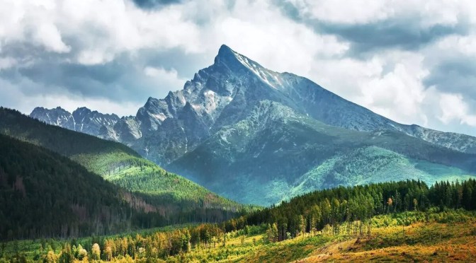 Timelapse Travel: ‘Magic Mountains’ In Slovakia