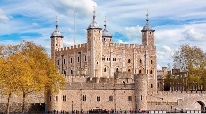 Walking Tours: The Tower Of London, England (4K)