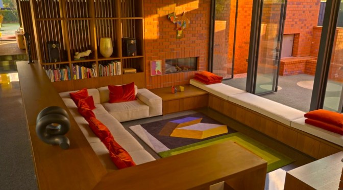 Architecture: Art-Filled New Zealand Home Tour